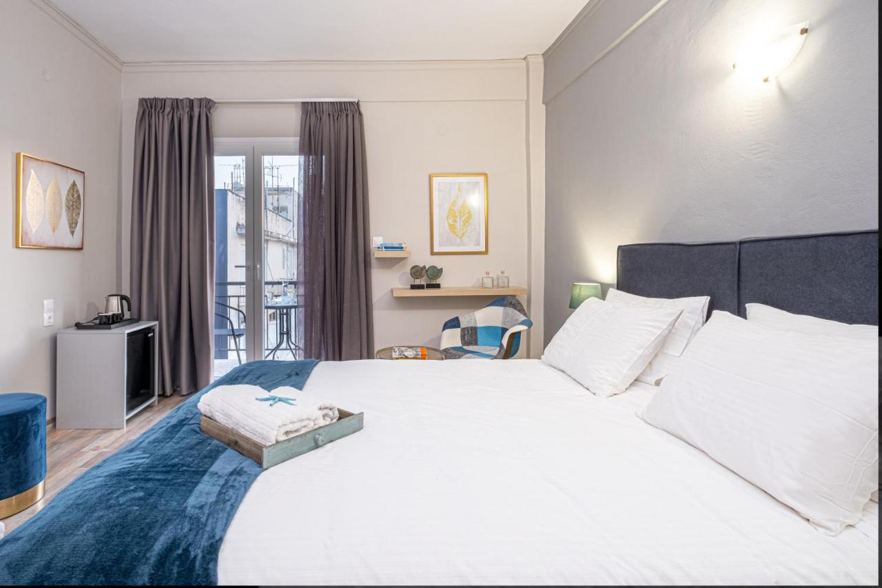 Riviera Hotel Ксилокастро Экстерьер фото