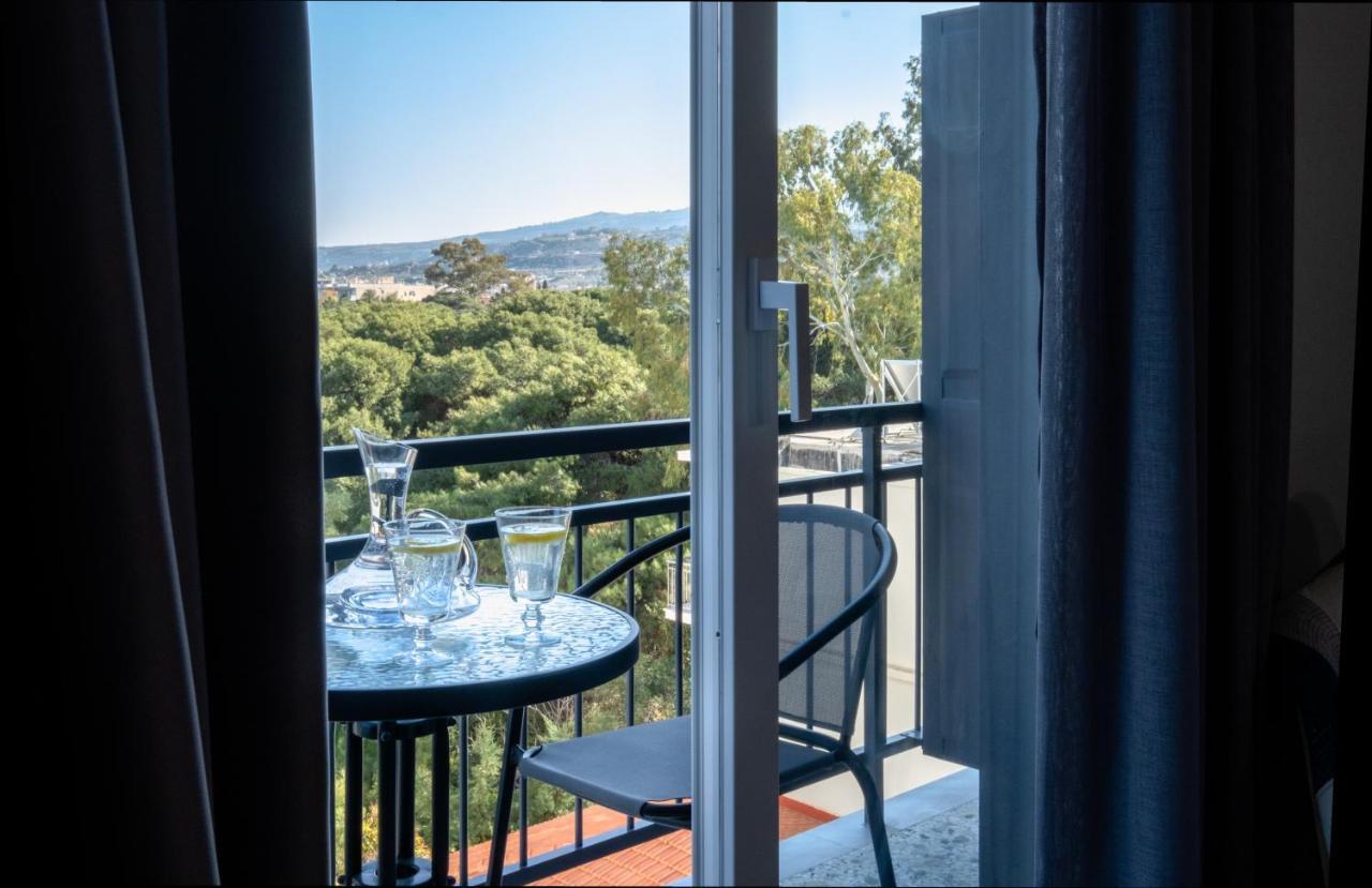Riviera Hotel Ксилокастро Экстерьер фото