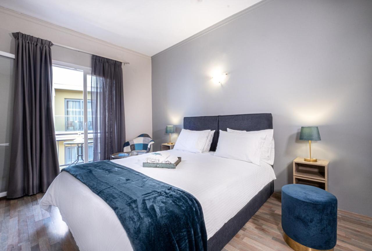 Riviera Hotel Ксилокастро Экстерьер фото